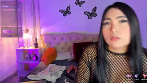 Snapshot of sarah_bali chatting on 10/02/25, 01:56 Sarah Valkiria  IG  Sar lanister online show from 10/02/25, 01:56