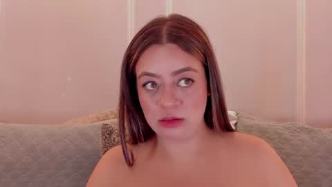 Sarah Bonneth online show from 07/08/26, 11:58