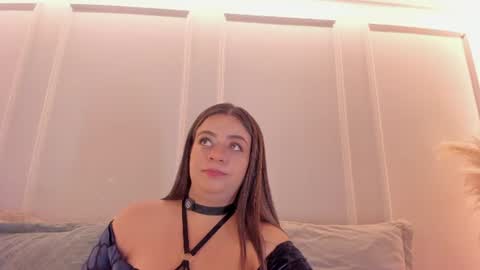 Sarah Bonneth online show from 07/13/26, 12:41