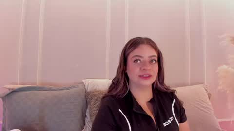 Sarah Bonneth online show from 07/18/26, 11:36