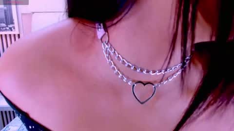 Snapshot of sarah_cream chatting on 03/29/26, 03:28 Sarah online show from 03/29/26, 03:28