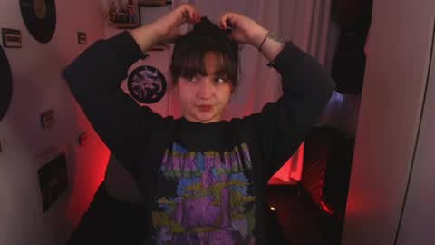 Sara online show from 03/29/26, 11:05