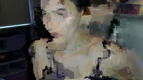 Sarah online show from 10/12/25, 08:46