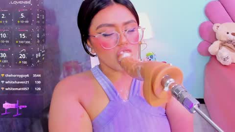 Sarah online show from 12/28/24, 09:31