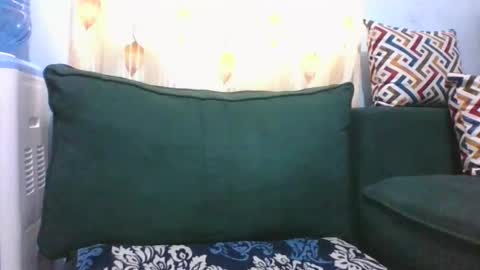 sarah_haggai online show from 10/05/25, 07:07