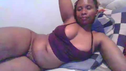 sarah_haggai online show from 11/17/25, 04:57