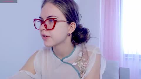 Sarah online show from 02/17/26, 07:49