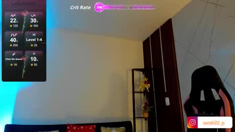 Snapshot of sarah_perez1 chatting on 12/13/25, 10:48 INSTAGRAM...sarah22 p online show from 12/13/25, 10:48