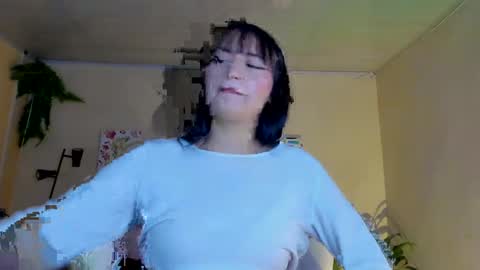 Snapshot of sarah_ramirez777 chatting on 02/20/25, 02:35 Sarah Ramirez online show from 02/20/25, 02:35