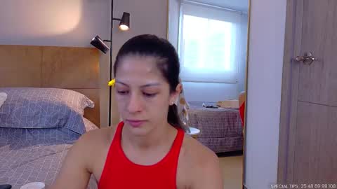 sarah_rayy online show from 09/25/25, 08:01
