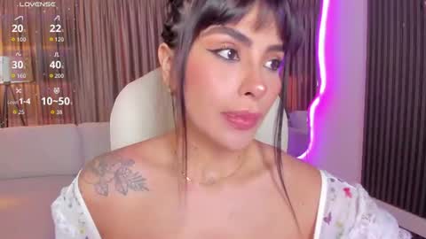 Sarah online show from 06/28/26, 02:12
