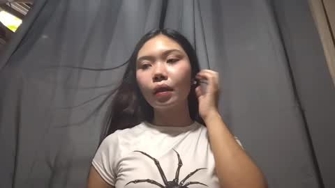Sophia online show from 05/05/26, 06:43