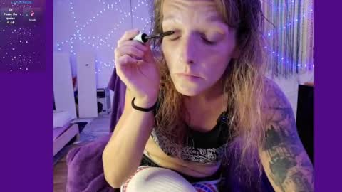 sarahdellisonn online show from 06/07/26, 07:28