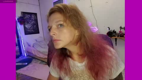 sarahdellisonn online show from 06/26/26, 02:32