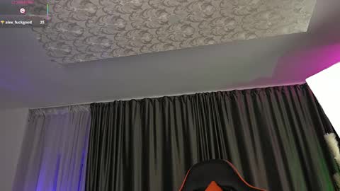 Sarahjadore online show from 03/06/25, 07:54