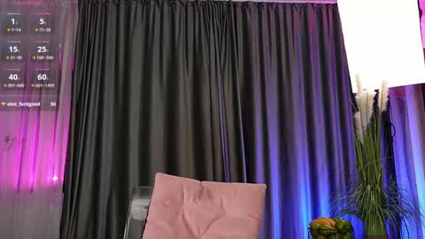 Sarahjadore online show from 09/22/25, 06:21