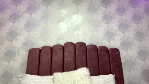 Snapshot of sarahjenkinx chatting on 05/19/26, 12:33 Sarah Jenkin online show from 05/19/26, 12:33