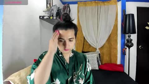  SARAHJEY     online show from 10/17/25, 06:27