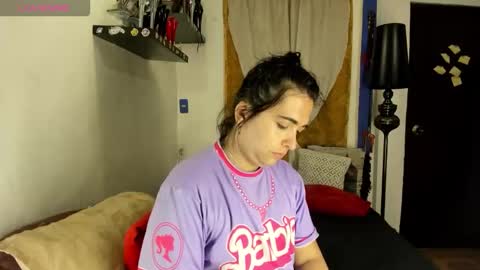  SARAHJEY     online show from 11/01/25, 03:58