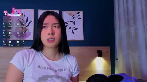 Snapshot of sarahmiler_ chatting on 03/16/26, 11:47 Sarah online show from 03/16/26, 11:47