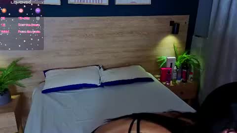 Snapshot of sarahmiler_ chatting on 07/15/26, 11:37 Sarah online show from 07/15/26, 11:37