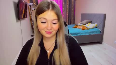 Sarah online show from 12/02/25, 05:19