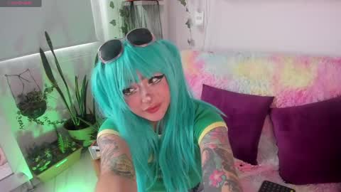 Snapshot of sarahminage_ chatting on 05/29/26, 07:56 Sarah NEW ACCOUNT online show from 05/29/26, 07:56