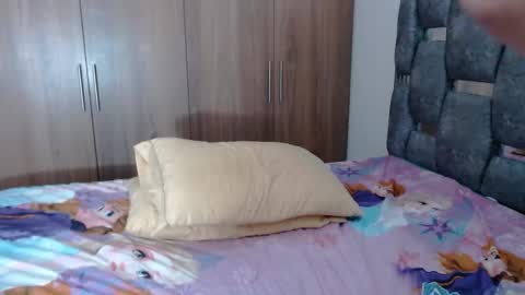 Snapshot of sarahott_1 chatting on 01/23/25, 08:02 Lia online show from 01/23/25, 08:02