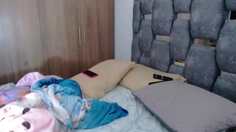 Snapshot of sarahott_1 chatting on 01/29/25, 02:32 Lia online show from 01/29/25, 02:32