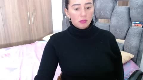 Snapshot of sarahott_1 chatting on 01/31/25, 07:18 Lia online show from 01/31/25, 07:18