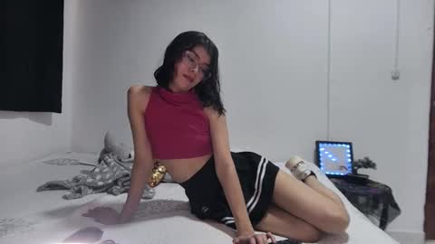 Sarah  online show from 10/29/25, 07:26