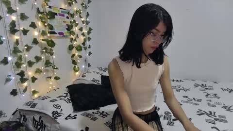 Sarah  online show from 01/11/26, 03:50