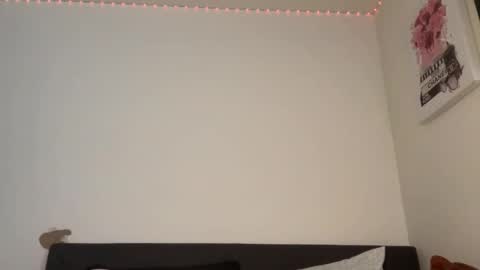 SarahxOliver online show from 01/17/26, 04:11