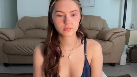 SarahxOliver online show from 02/24/26, 04:05