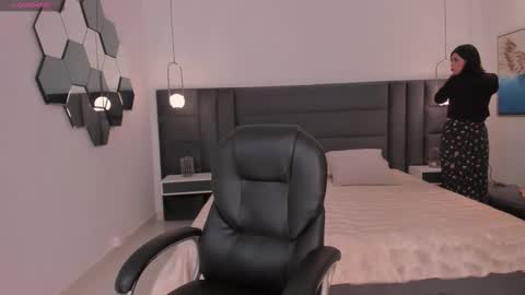 Sarah  independent model online show from 11/07/25, 04:45