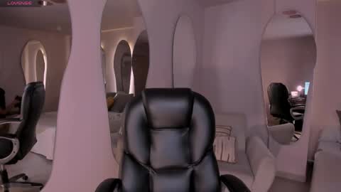 Sarah  independent model online show from 04/13/26, 05:02