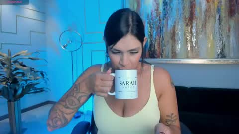 Snapshot of sarahyates chatting on 05/30/26, 04:20 Sarah independent model online show from 05/30/26, 04:20