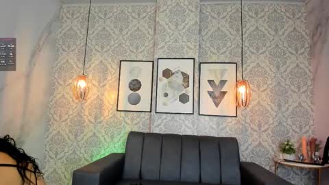 Sara online show from 11/10/25, 12:15