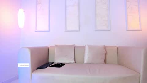 Sara online show from 12/03/25, 12:36