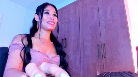 saralife69 online show from 03/12/25, 04:24