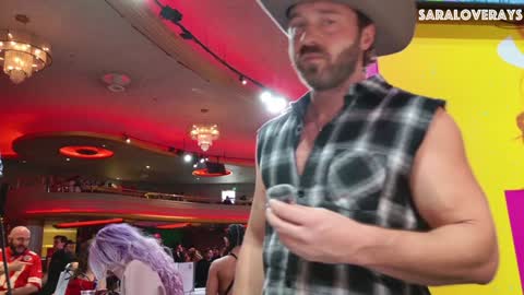 Back from Vacay  Follow for more here  online show from 01/18/25, 09:55