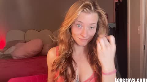 Back from Vacay  Follow for more here  online show from 10/21/25, 08:53