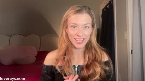 Back from Vacay  Follow for more here  online show from 01/13/26, 03:23