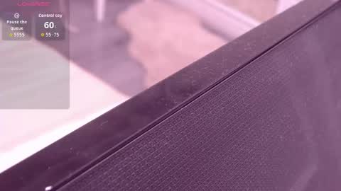 SaraLucky online show from 04/24/26, 06:54