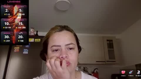 Snapshot of saramartinez100 chatting on 01/12/25, 03:36 sara martinez online show from 01/12/25, 03:36