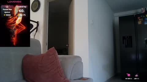 Snapshot of saramartinez100 chatting on 01/16/25, 05:33 sara martinez online show from 01/16/25, 05:33