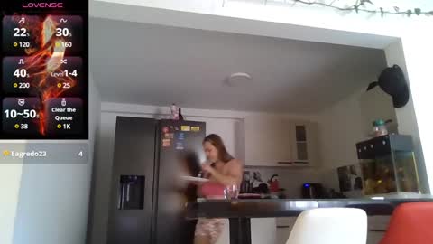 Snapshot of saramartinez100 chatting on 02/07/25, 04:03 sara martinez online show from 02/07/25, 04:03