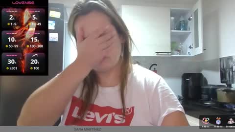 Snapshot of saramartinez100 chatting on 09/20/25, 05:03 sara martinez online show from 09/20/25, 05:03