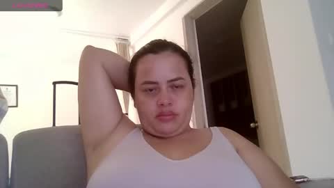 Snapshot of saramartinez100 chatting on 06/03/26, 02:33 sara martinez online show from 06/03/26, 02:33