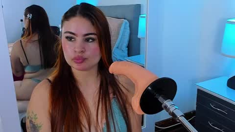 sararendon online show from 04/09/26, 02:11